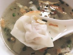 -黄阿姨锅贴大王(万航渡路店)