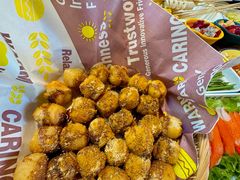 -签多多串串香火锅