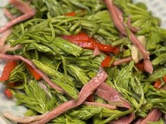 -香巴拉云南餐厅(华莱坞店)