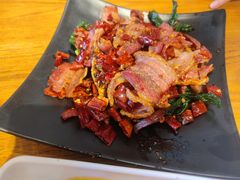 -隔壁老王·家常云南菜(花巷店)