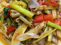 -雷祖芳老妈蹄花店