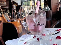 -MONICH牛排融合餐厅(和义大道购物中心店)