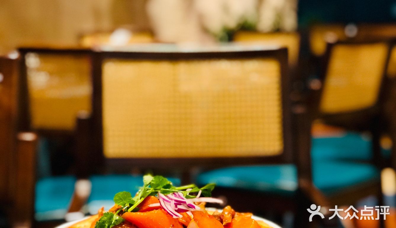 草原的歌，新疆的舞，喀什的酒[调皮]