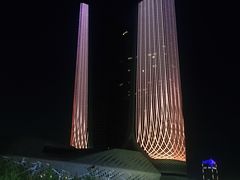 -南京眼步行桥