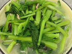 -银峰农庄·特色烧鸡·鲜无花果浸鸡