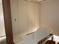 -常乐·对症推拿(长宁来福士店)