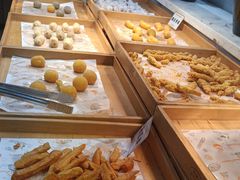 -金滏山烤肉·海鲜·火锅自助餐厅(襄阳万达店)