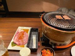 -焼肉まんぐう