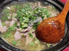 -谢老五跷脚牛肉·非遗传承店