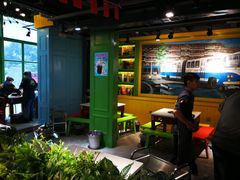 -钢管厂五区小郡肝串串香(奥克斯广场锦城万达店)