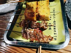 -喝丢一只鞋·东北烤肉·烧烤·铜火锅(童卫路店)