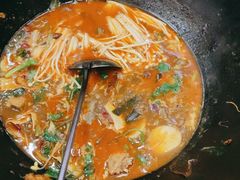 -曹丞相·地锅鸡·地锅鱼(武林店)