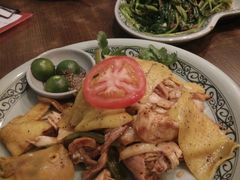 越式麻油捞鸡-大头虾越式风味餐厅(光明广场店)