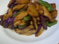 -关东小磨东北菜(上海长风大悦城店)