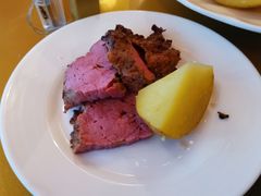 黑椒牛扒-三英温泉度假酒店-自助餐厅