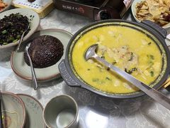 -七步香云南山里菜(昆明老街店)
