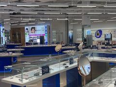 -优购镜仓(黄岛吾悦店)