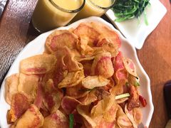 -老滇山寨•云南特色菜•地方菜•民族风情歌舞表演(金碧店)