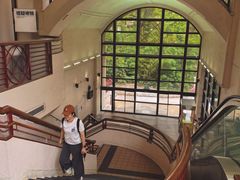 -香港大学