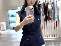 -奕欧来上海购物村停车场