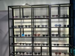 -Trend1881视光·蔡司视觉(领展广场店)