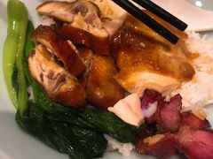 鼓油鸡饭-新大咀港式茶餐厅(宝山万达店)