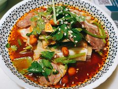 -小菜园新徽菜(镇江丹阳吾悦店)