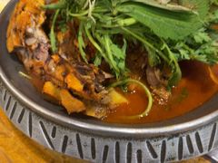 -喇喇排骨火锅·传统韩式脊骨汤(望京西园总店)