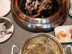 -黑金·寻焰自助百汇·烤肉·火锅(中街店)