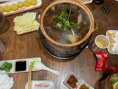 -阿润打边炉·鲜切鸡煲(华漕店)