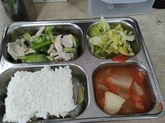 -上海市普陀区中心医院