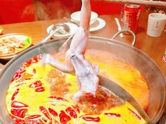 -红牌美蛙鱼头火锅(万辉国际广场店)