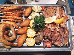 -又见马甲M8融合西餐厅(体育中心店)