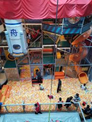 -嗨翻Hi-Fun竞技主题乐园·蹦床团建生日聚会(五棵松华熙店)
