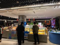 自助取餐区-武汉世茂希尔顿酒店·汇·全日餐厅