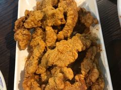 -爆炸头阿姨小四川正宗川味小吃(无任何分店)