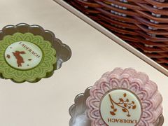 -Laderach 莱德拉(上海环贸iapm店)