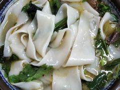 -河南占军烩面馆(中华广场店)