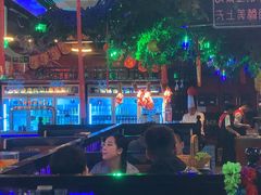 -路边边.炒菜烧烤.音乐餐厅(良乡长虹店)