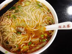 -陇上全荟兰州传统牛肉面(延吉路店)