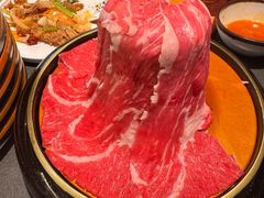 -牛YO寿喜烧·铁板烧和牛火锅自助(市府恒隆店)