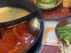 -赵美丽·重庆社区火锅·直营店(火车东站·中豪国际店)