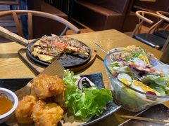 -泰居酒屋日式料理烧肉