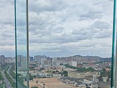 -荣誉国际酒店-云顶旋转餐厅