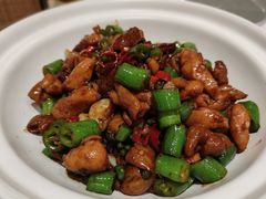 -辛香味烧鱼馆·非遗技艺·排骨红烧肉(光谷医药园店)