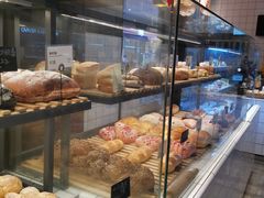 面包甜点陈列柜-野上麦田(中贸广场店)