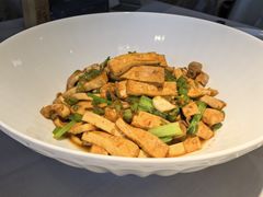 -毛家饭店·30年融合新湘菜(汉峪金谷店)