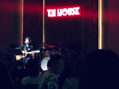 -TZ House音乐现场(来福士中心店)