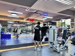-耀恒健身(南浦地铁店)