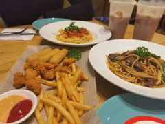 -菲滋意式餐厅(鄞州印象城店)